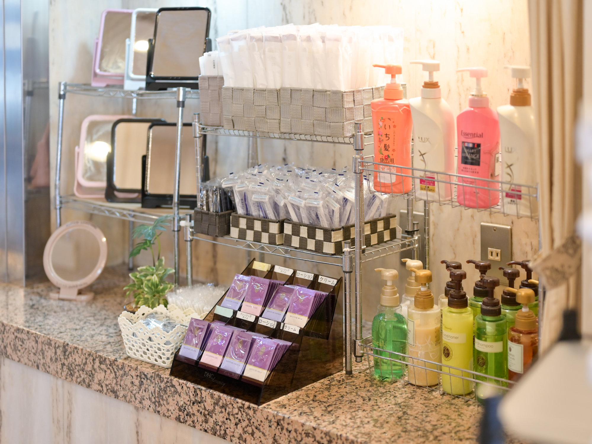 �A���j�e�B�o�[�̃C���[�W