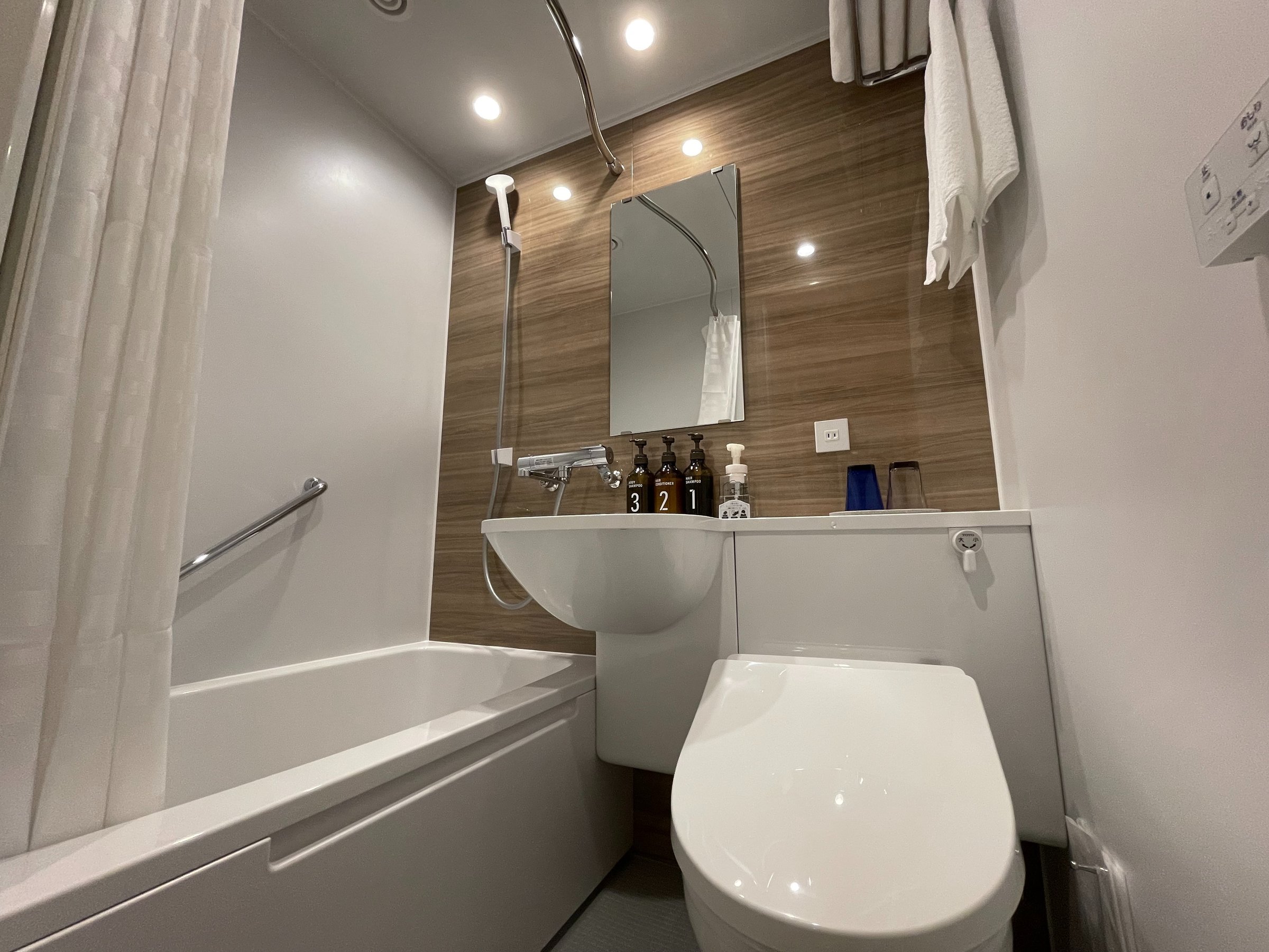 VO oX[y2025NS̃jbgoXւρz