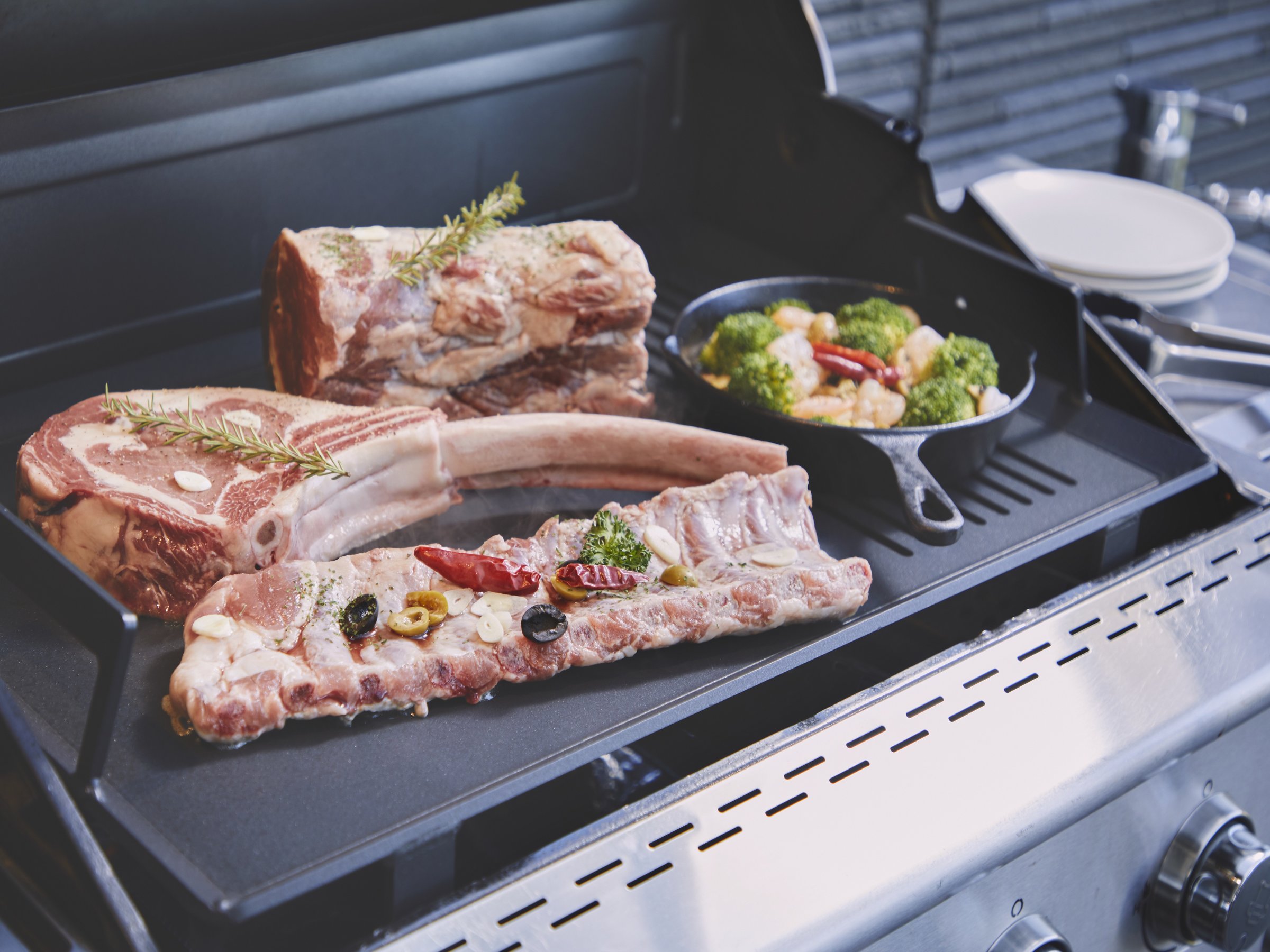 ���������݂̐H�ނ�BBQ