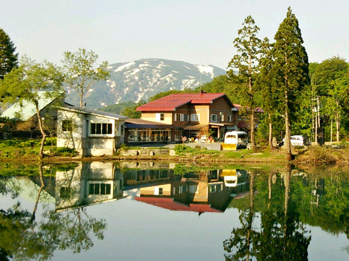 �y�O�ρz �ܐF���ׂ̗ɘȂޏ����ȏh�B���͂��ӂ��厩�R�Ɉ͂܂�A�����̂ЂƂƂ������߂������������B