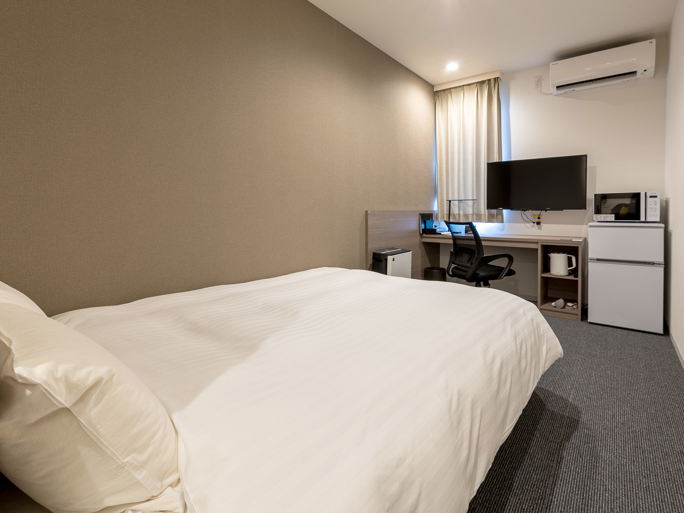 �։��Q�_�u�����[��