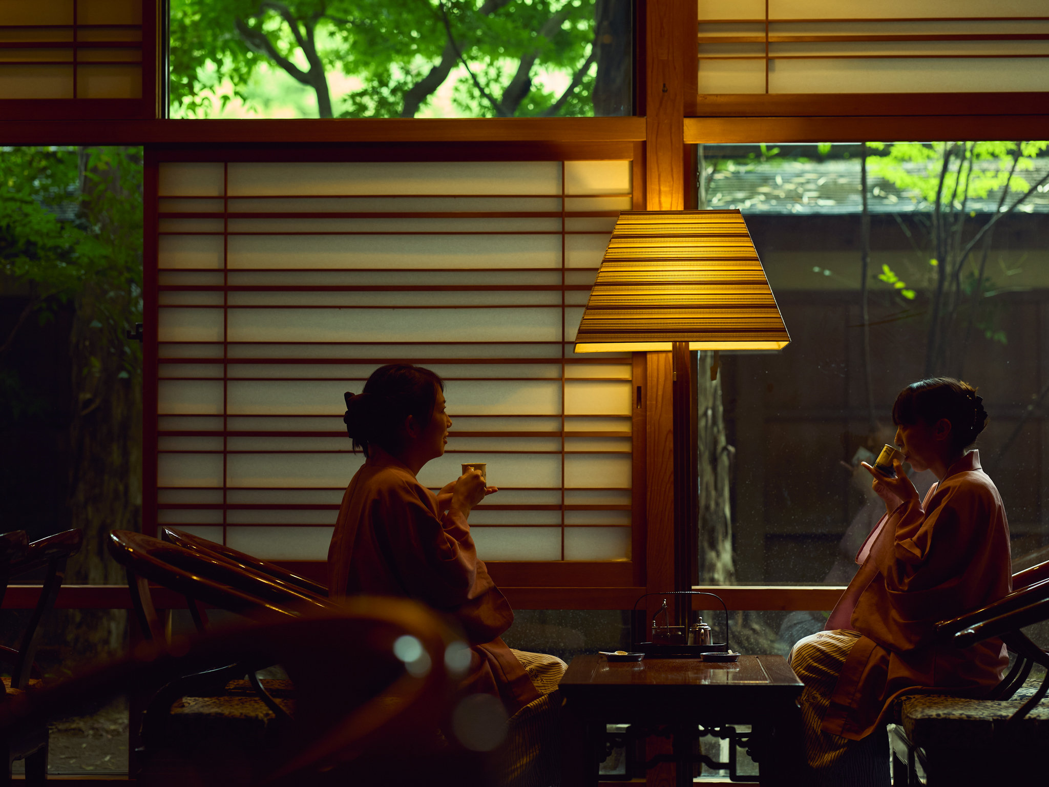 �y�ٓ��z�C���[�W