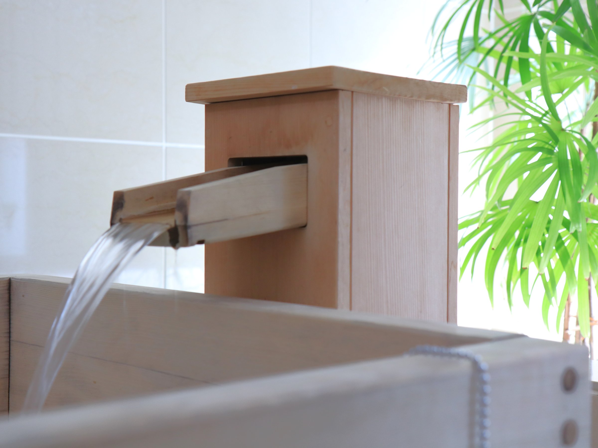 Suite Room 51.3�u �����i�o�X���[�����j