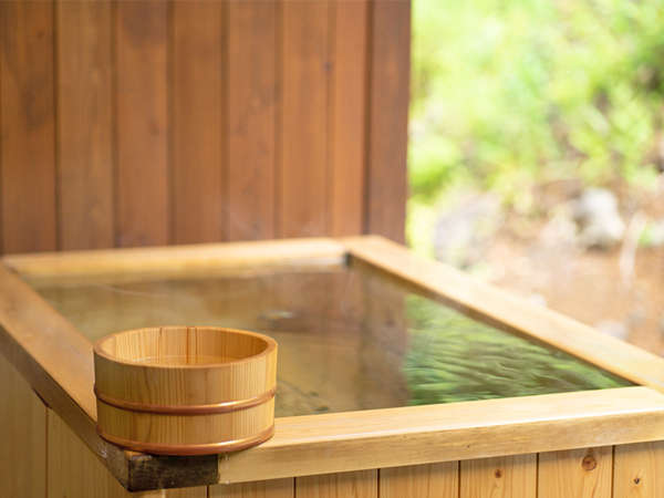 1F�@�q�����C2021�N�ă��j���[�A��