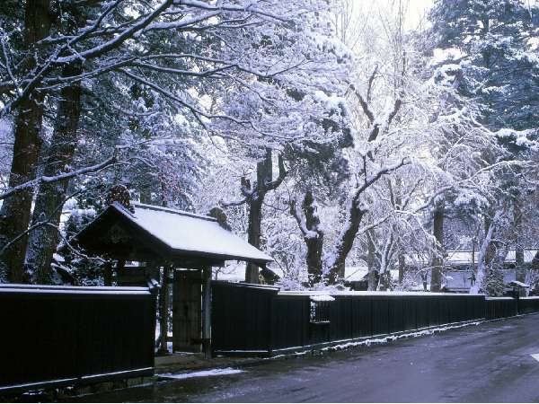 ���Ɖ��~�@�~�i�F