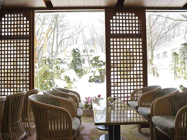 �y�R���z�ˑR�̏t�̐�i�F�E�E�E�Q�x�����߂ă��b�L�[�����땗�i