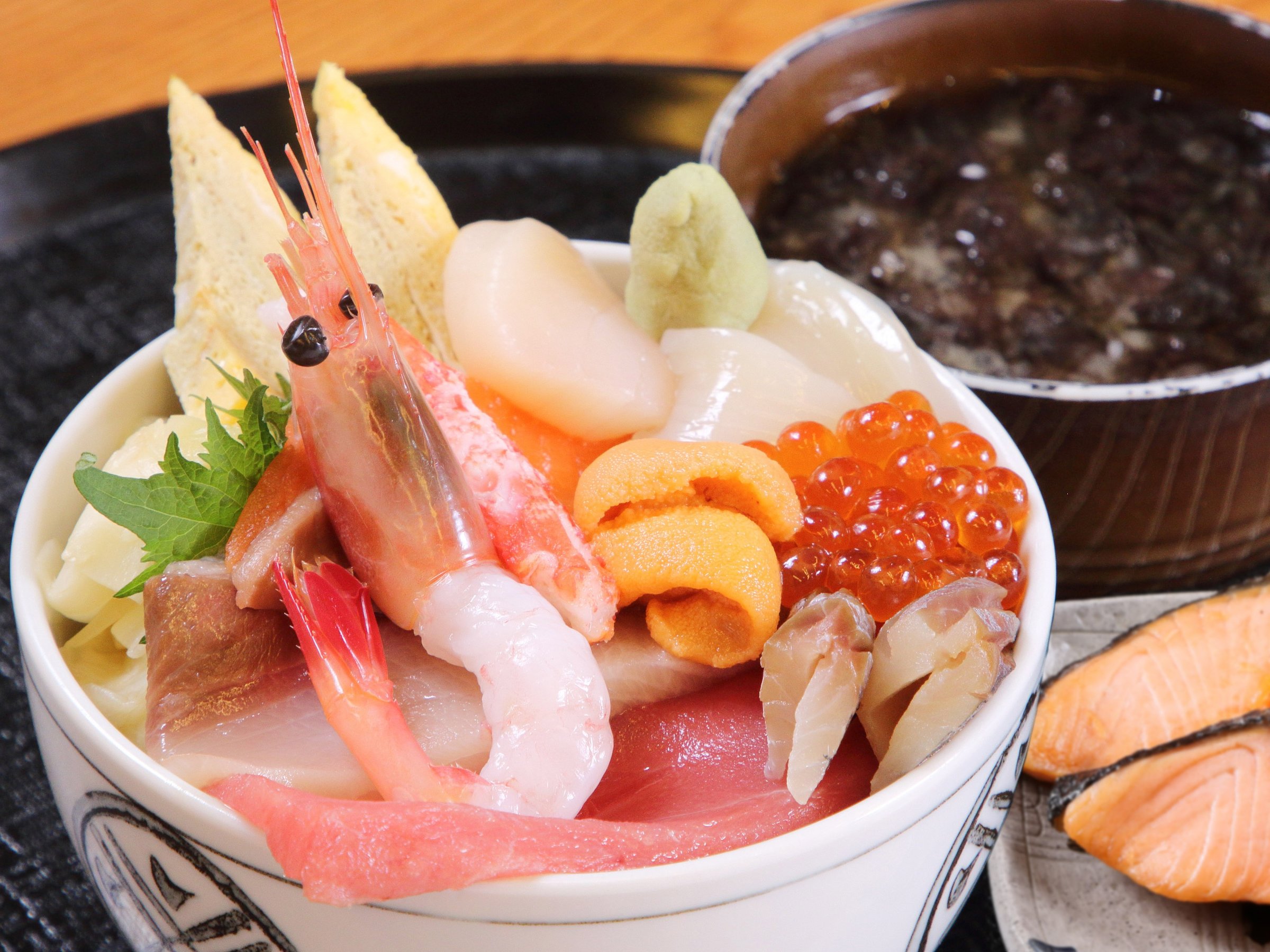 yIׂ钩HzْsgX܂ɂĊCNoraHiʐ^齏͂āEj[j