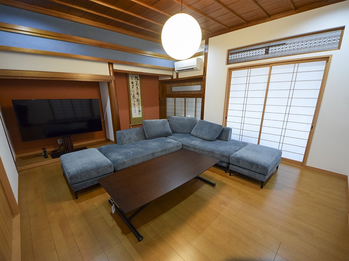 ���r���O�P