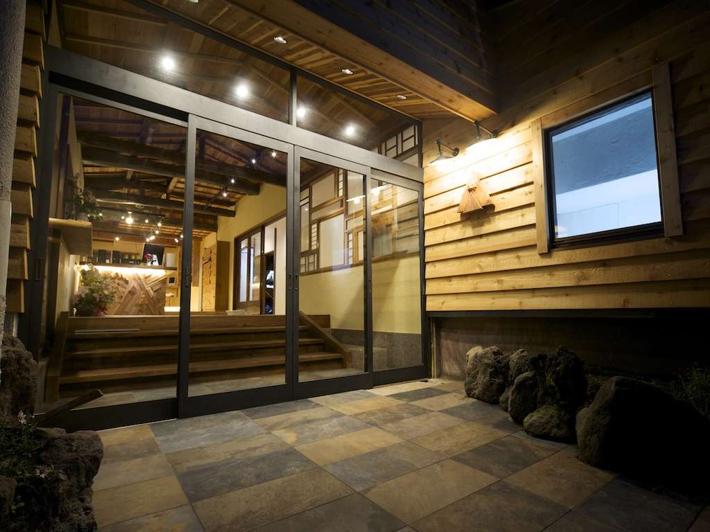 �G���g�����X