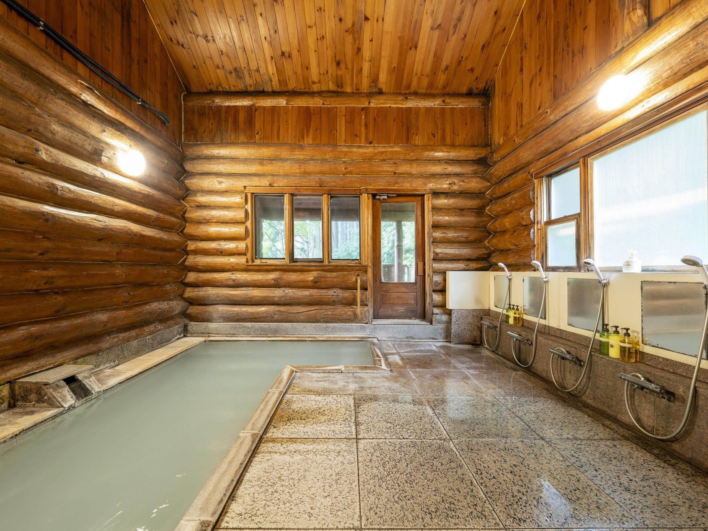 ۑ̂ʂɕ܂ꂽOnEX̉ŐS䂭܂ł났B