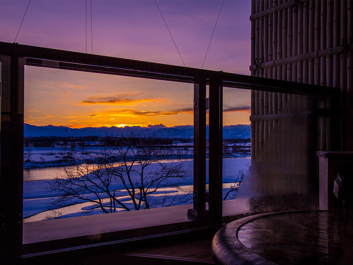 \A֒ޗ[zBqYȌiF]߂܂B