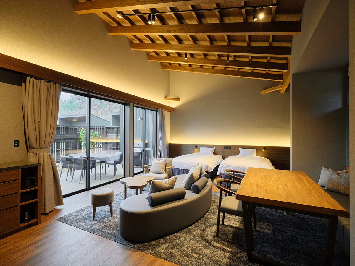 �yASOBIYUKU VILLA�^�c�C���z �V��̍����J���I�ȋ�ԁB�������߂�����A����t�����B��