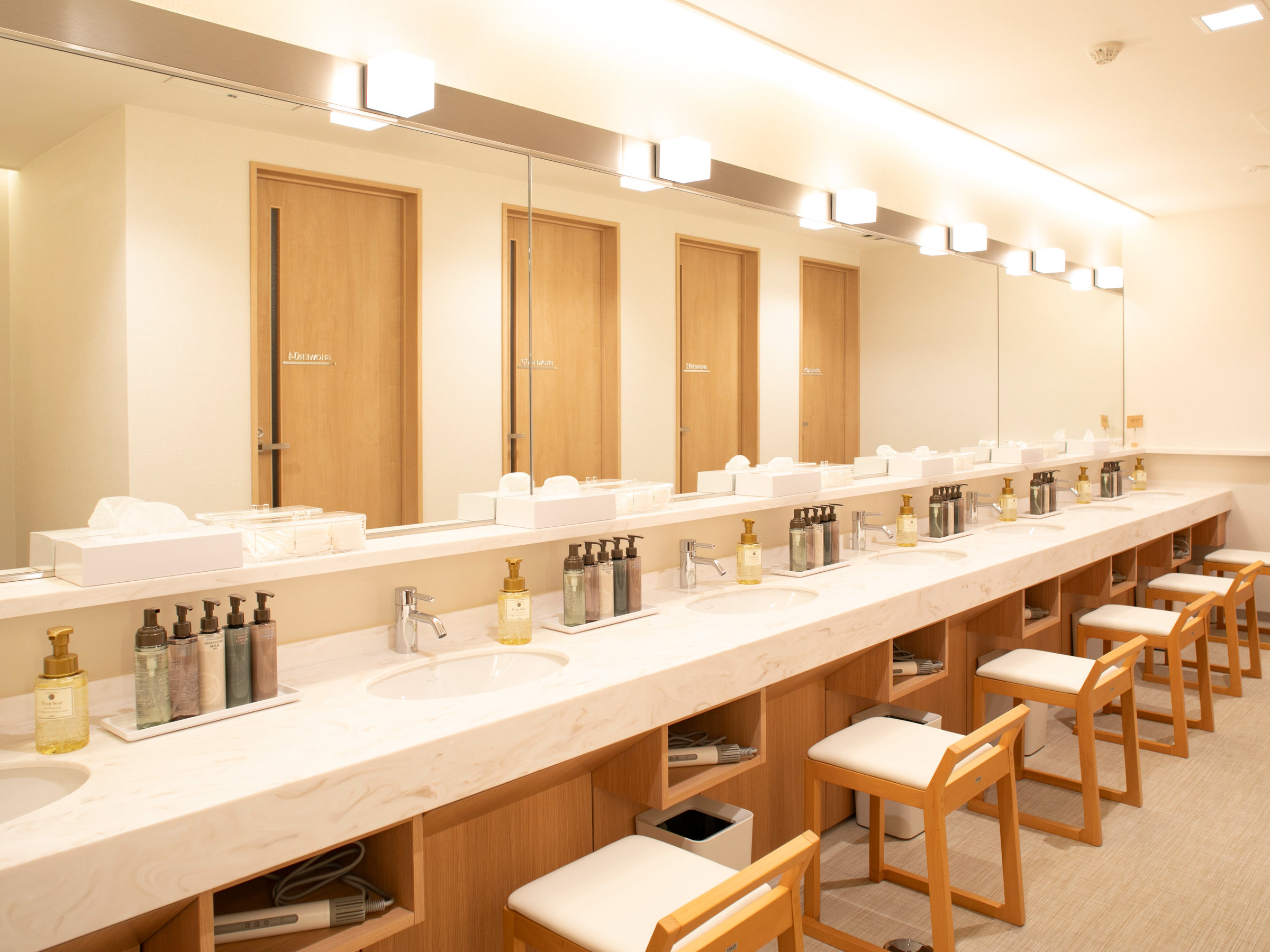 WASH ROOMiʏj