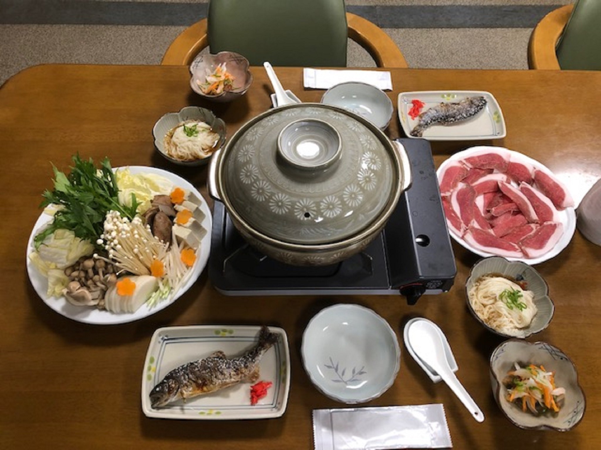 t鎩̂ڂiA}S̉Ă͕ʗłj