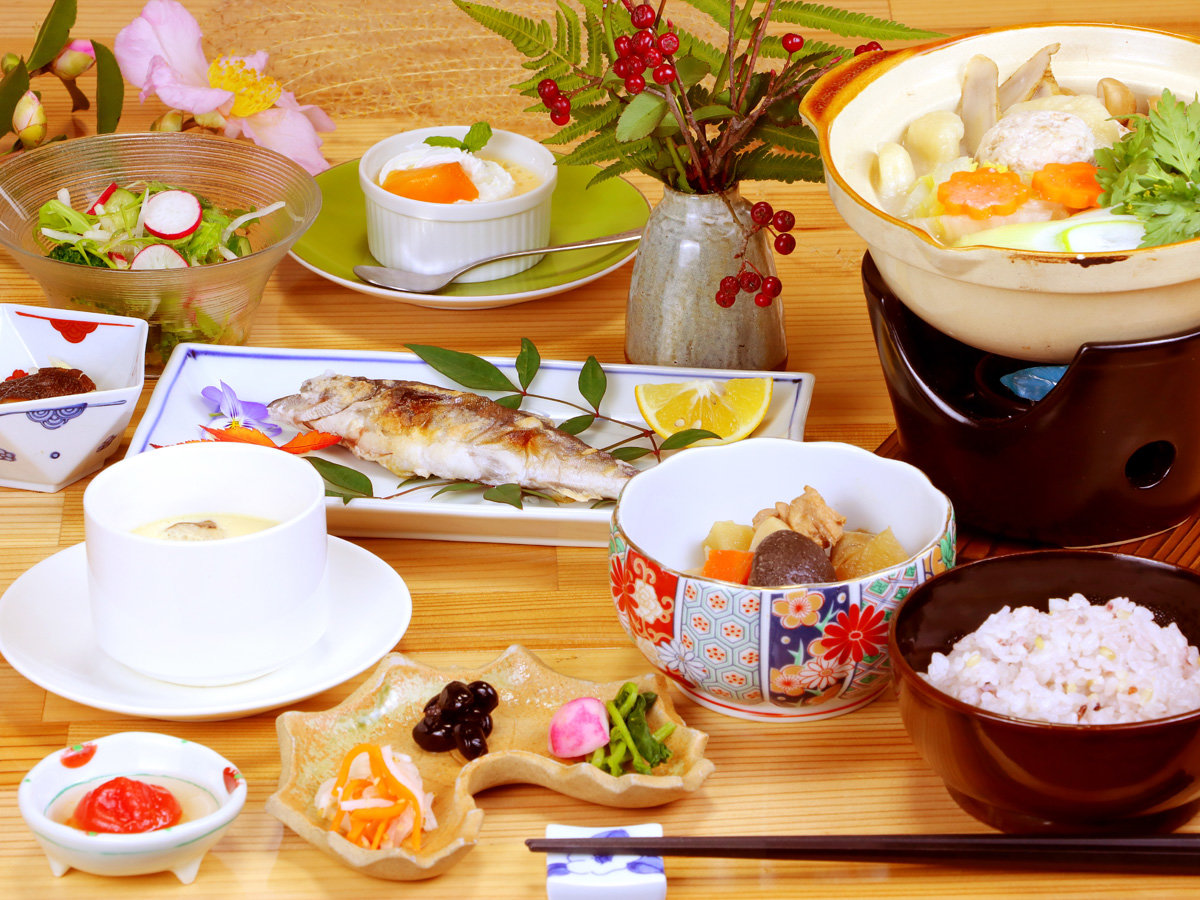 F{̋y`ɃAWuƂ育ڂ˂Ƃ̂v