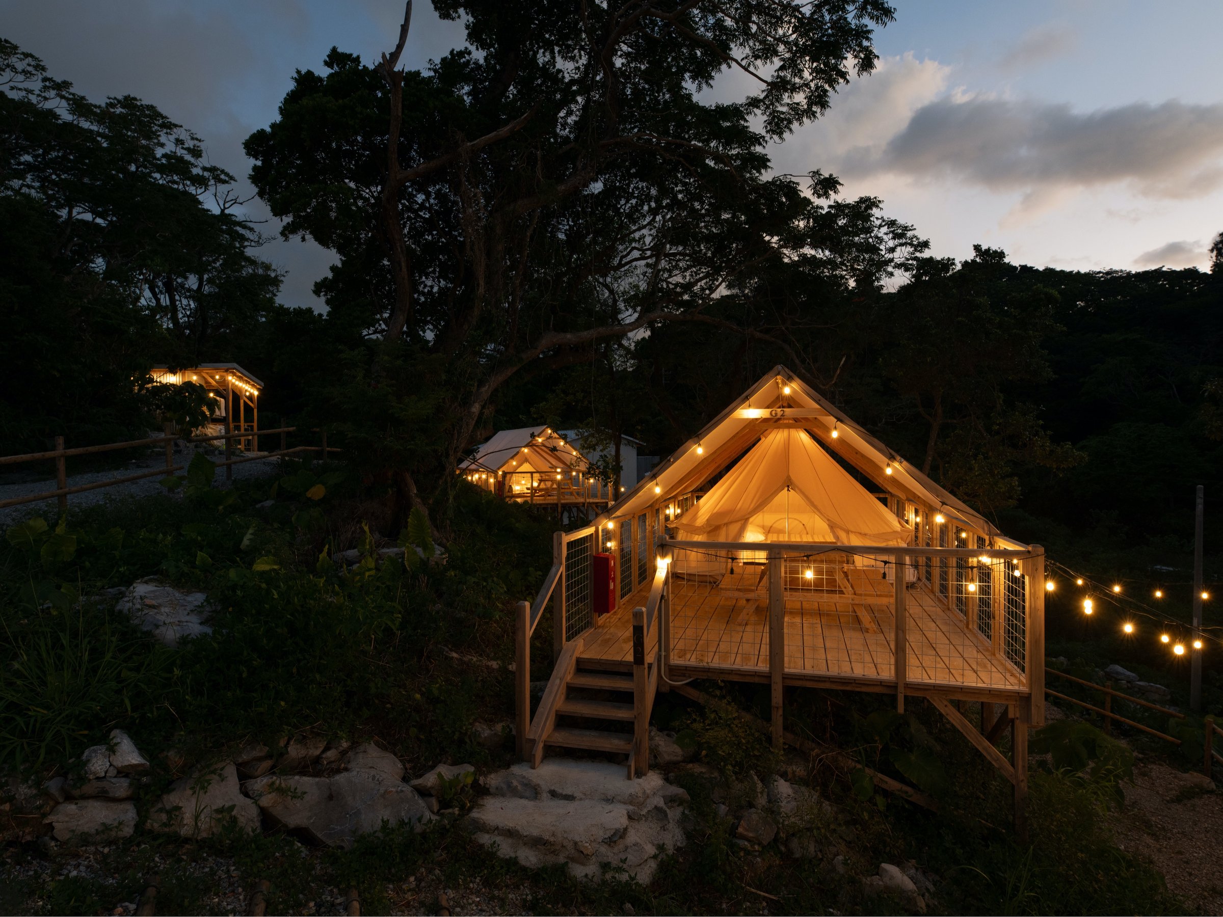 GLAMPING