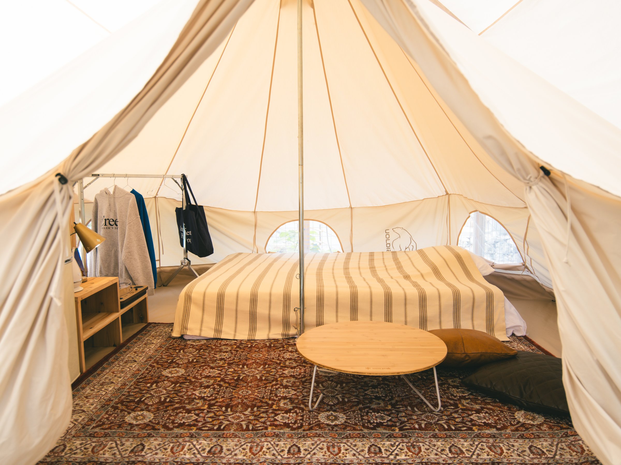 GLAMPING