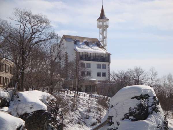 �y�~�̗��z�̑ꂩ�猩���z�e���k�J�z