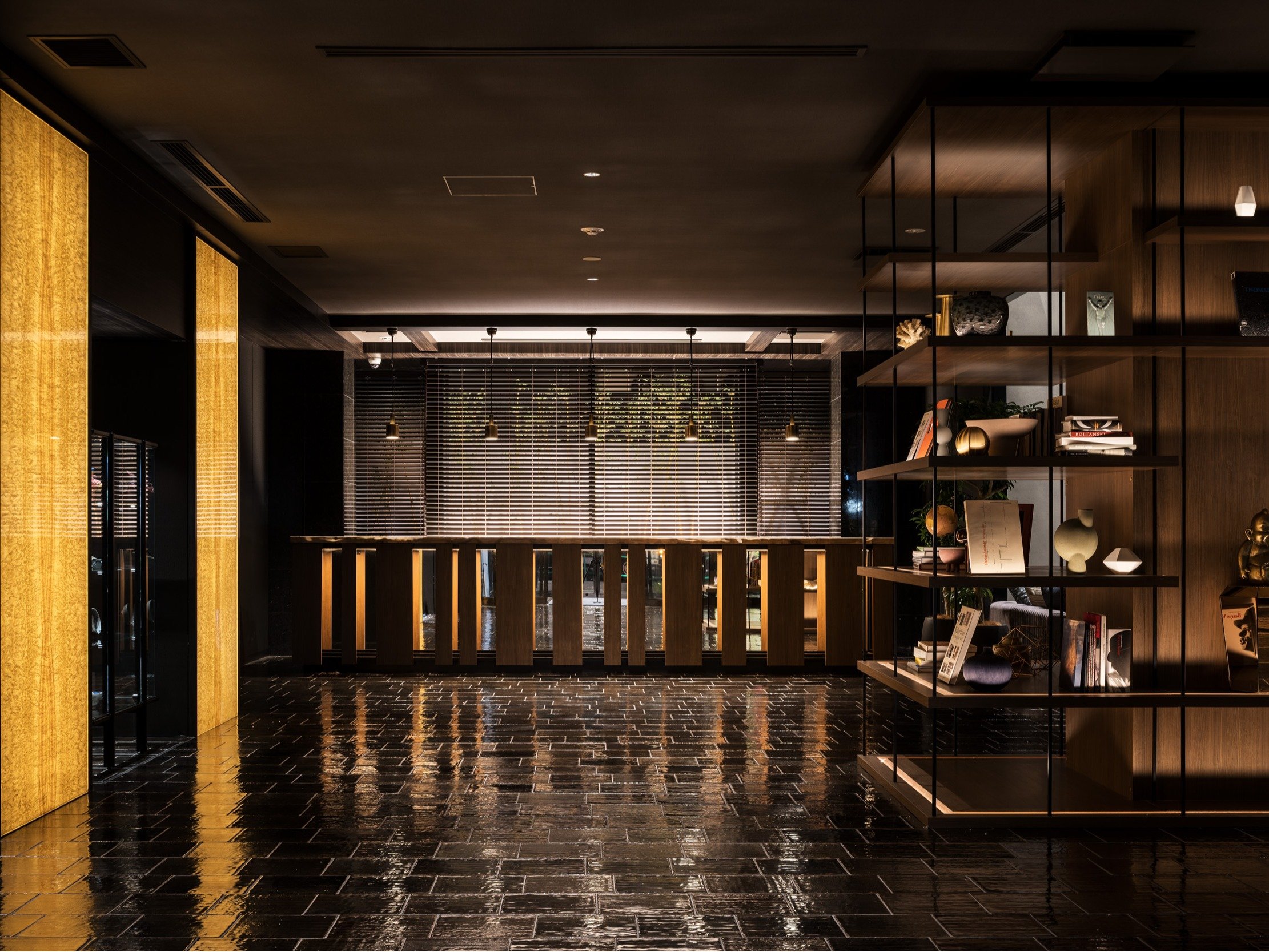 �z�e�����r�[