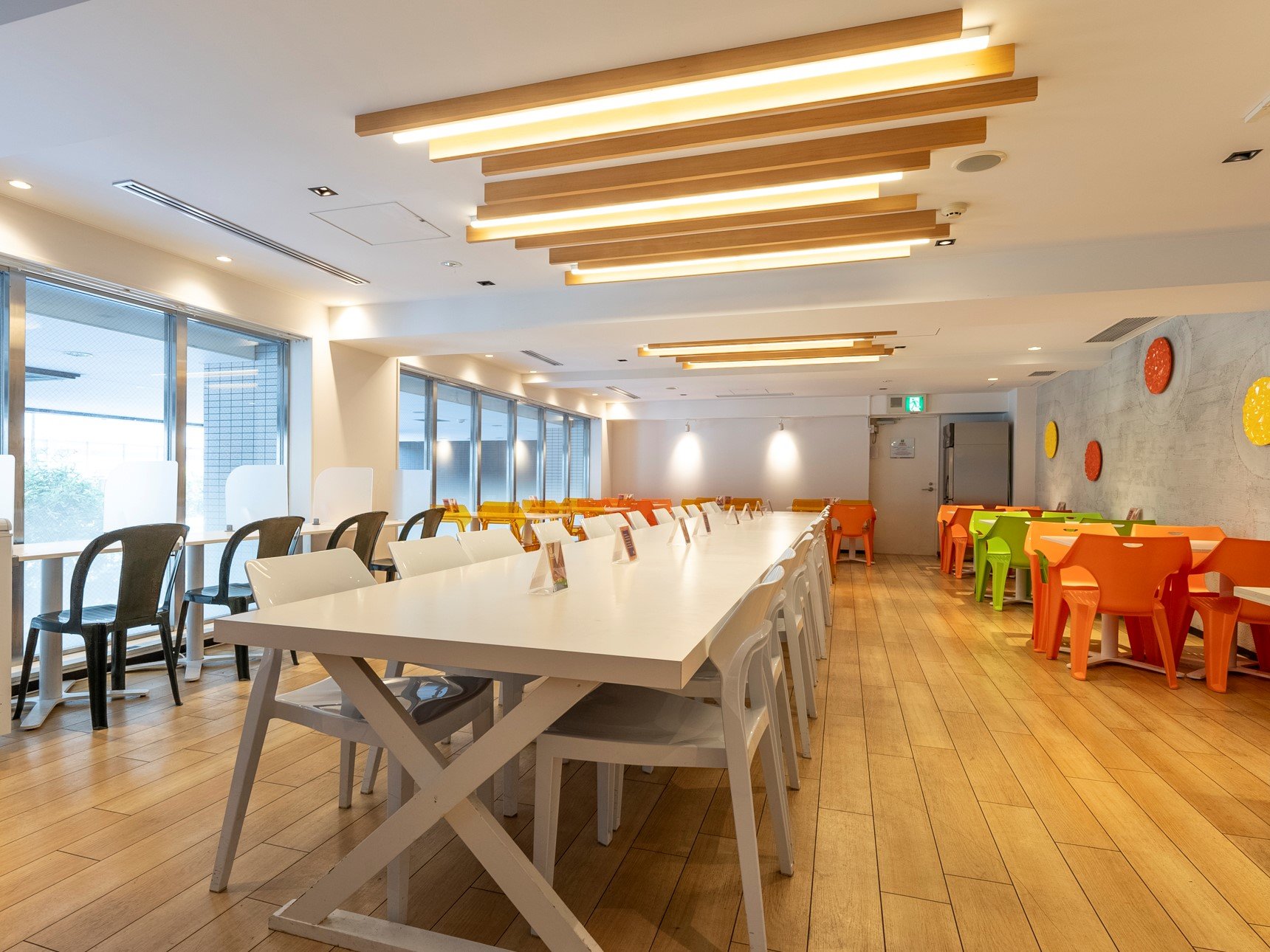 �y���H���X�g�����z2F�@���s�L�b�`��