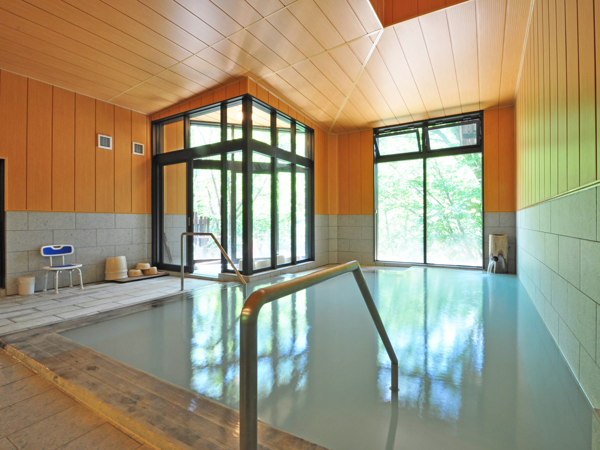 �y�j�������z