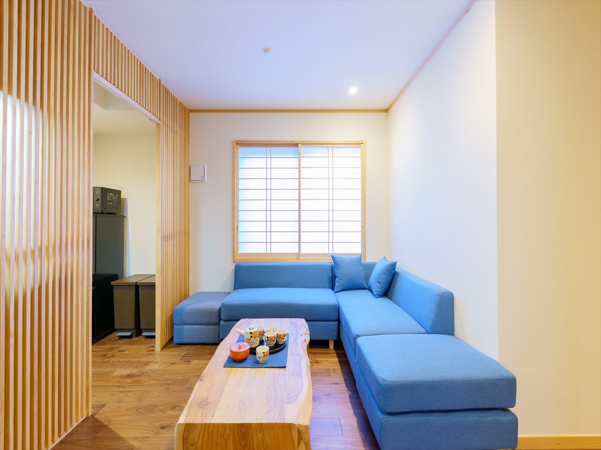 2LDKi53āj^Z~_uxbh2AVOzc3g