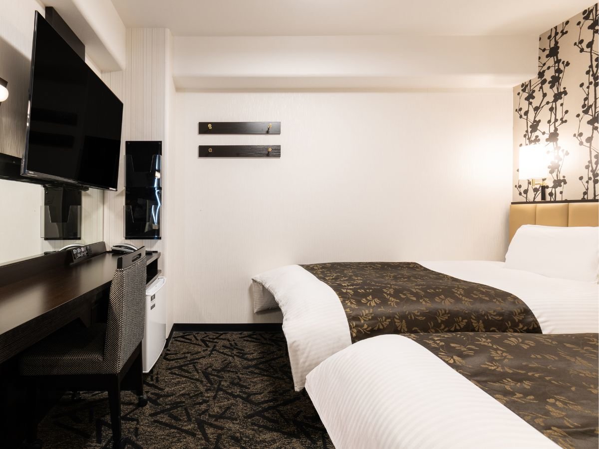 �y�c�C�����[���z