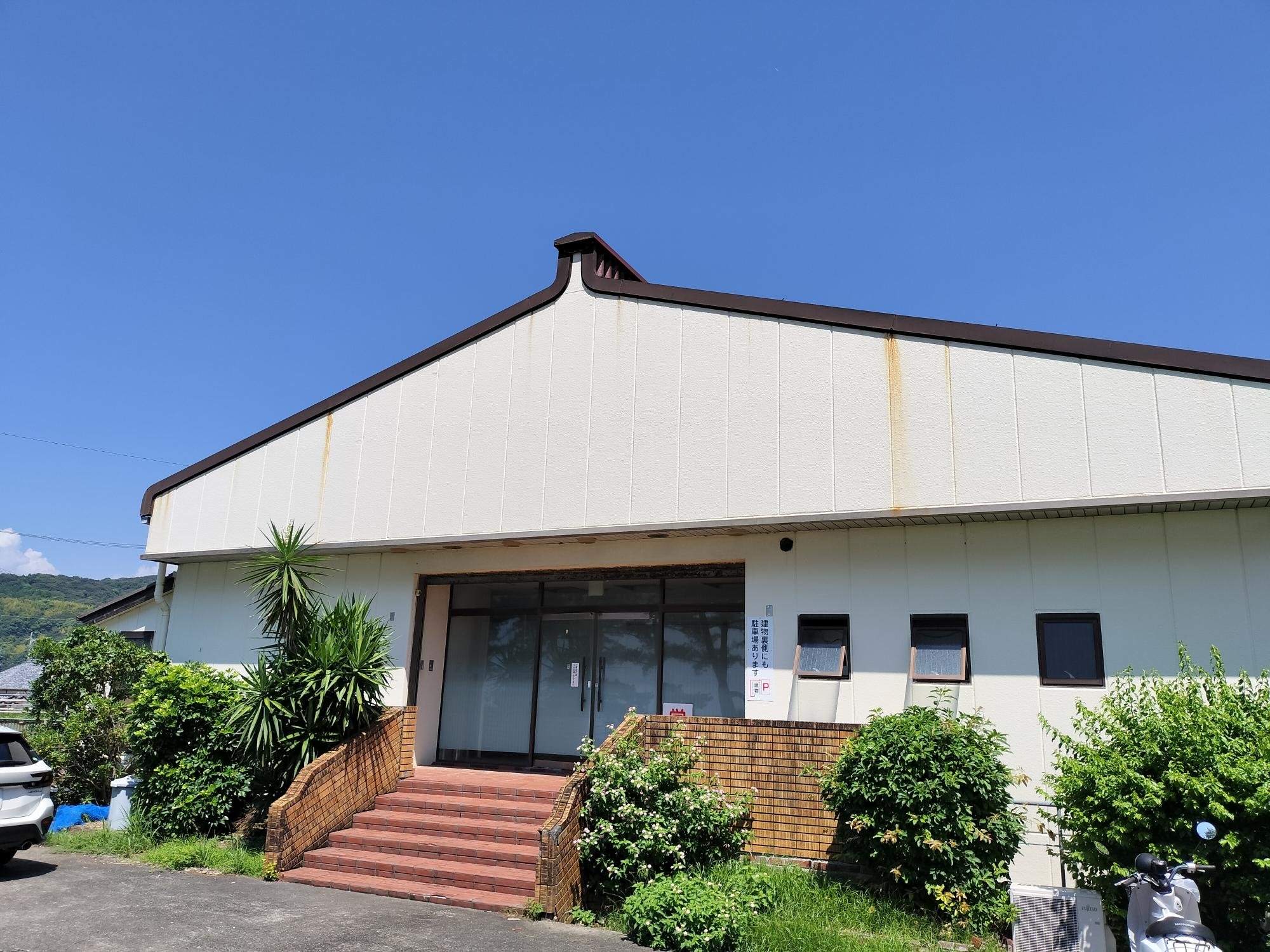 ��������̖ʉe���c�����h�̊O�ςł��B