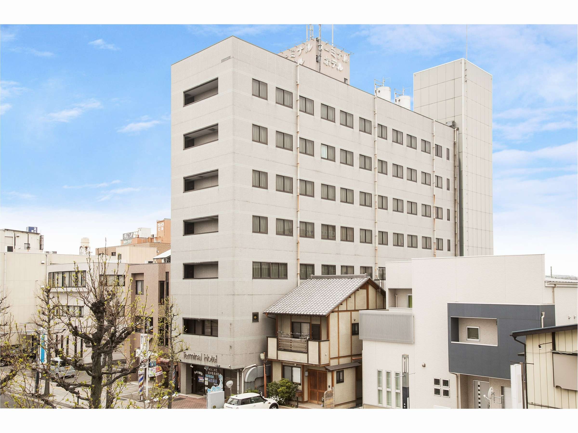 �V�O���^�[�~�i���z�e���F�O��