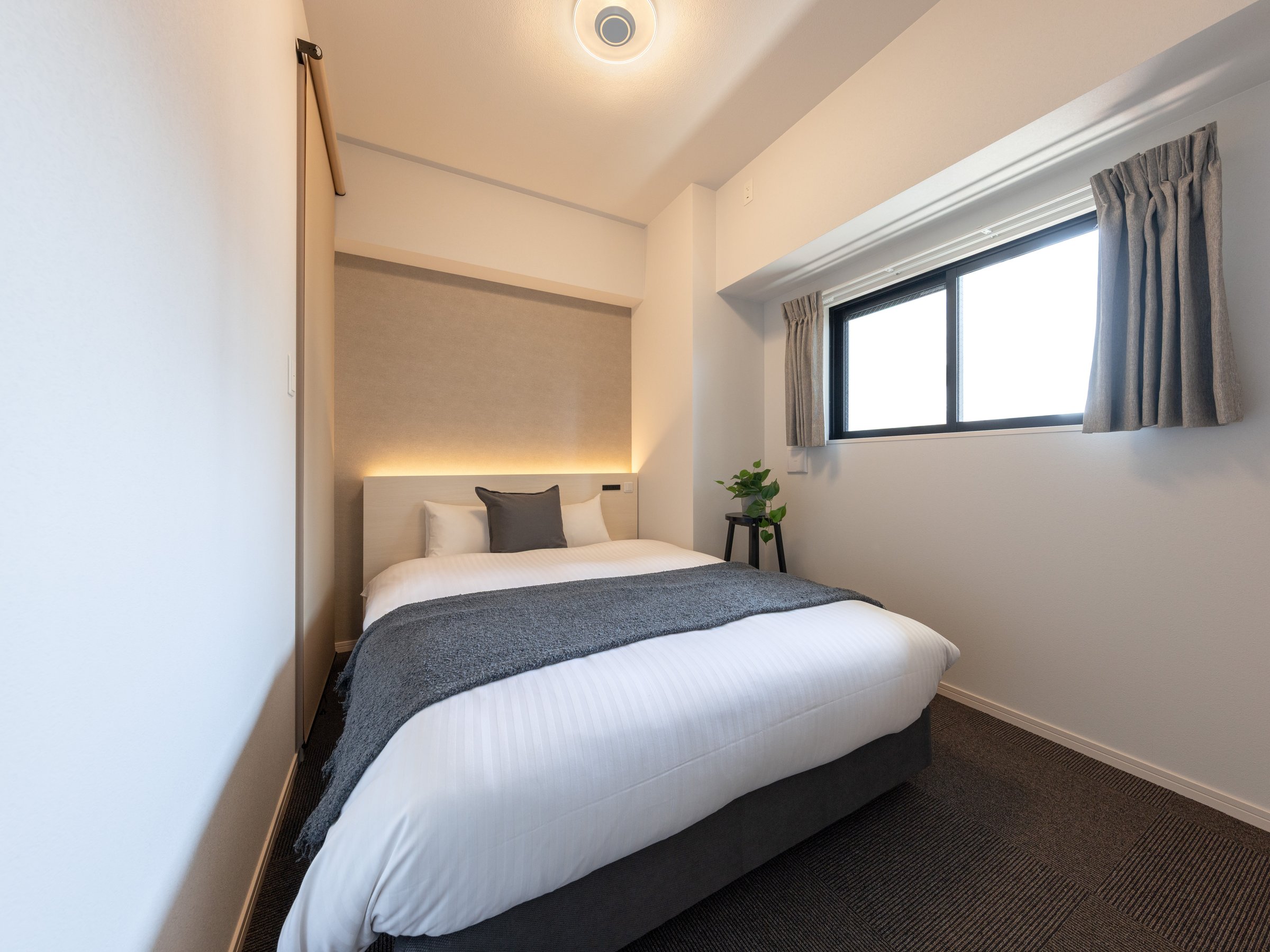 �t�@�~���[�X�C�[�g