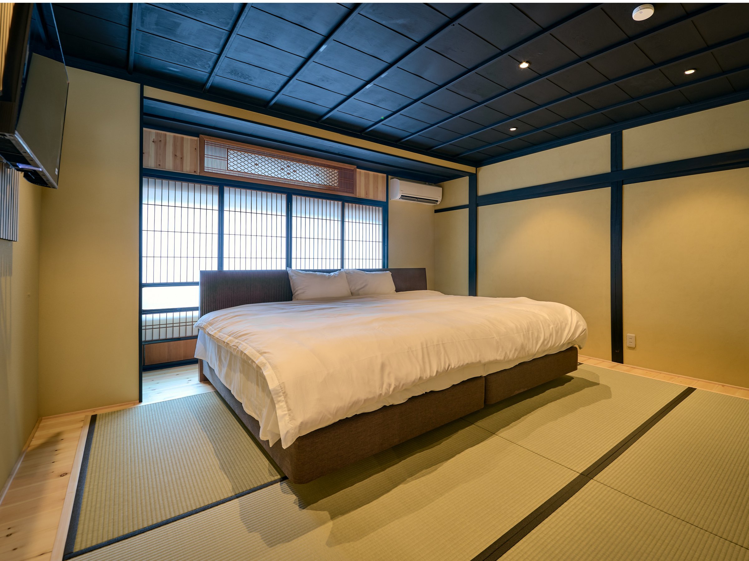 ��2.4m���̃V�����Y�А��̓����x�b�h�����������Q��