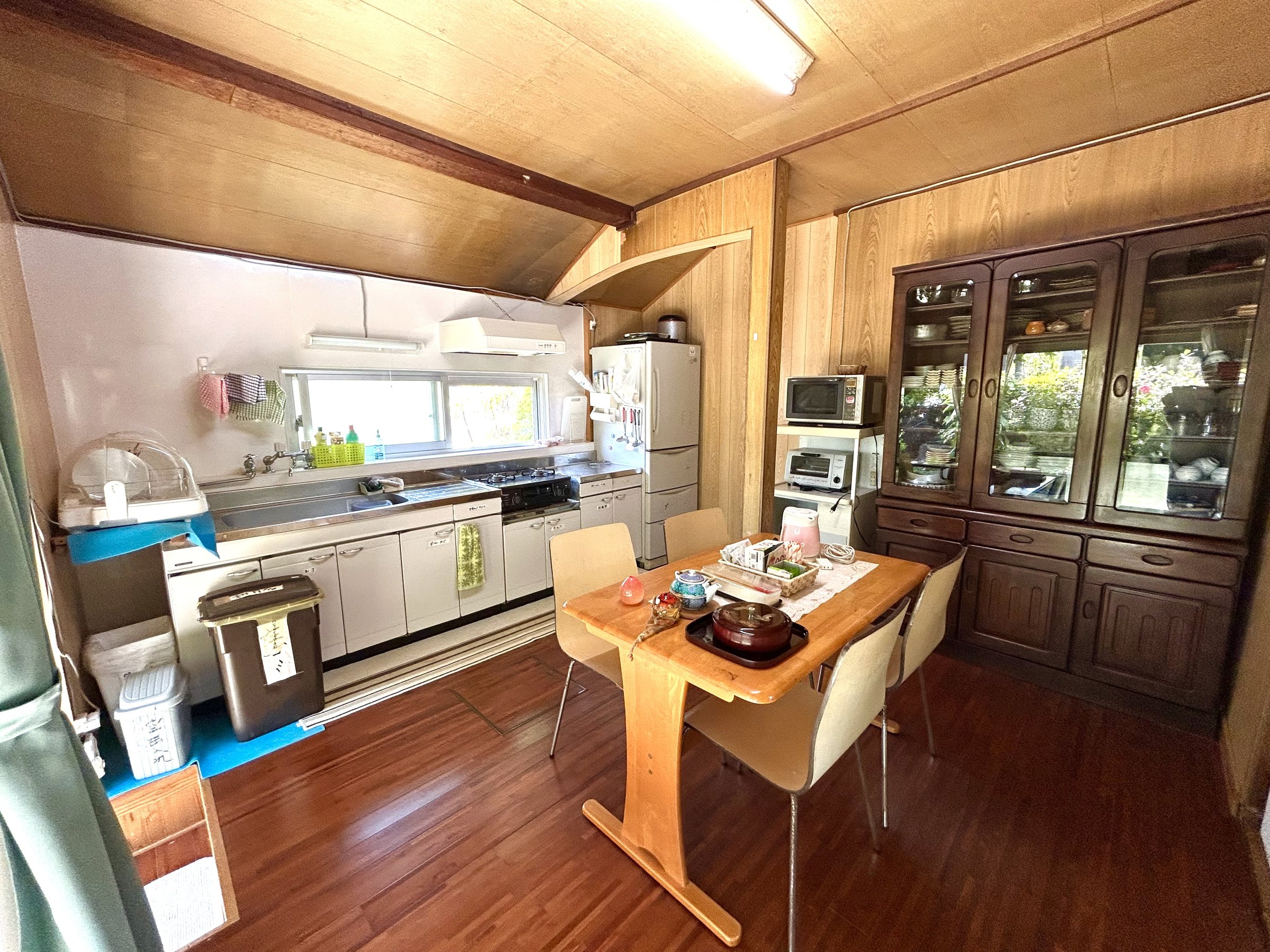 �L�b�`���t���Œ����؍݂ɂ����X�X���B���X�ւ͓k���R���A�X�[�p�[�ւ͎Ԃ�7���B��������H������p�ӁB