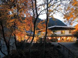 yOρzڂ̑Oɐ݂̏h@@@@