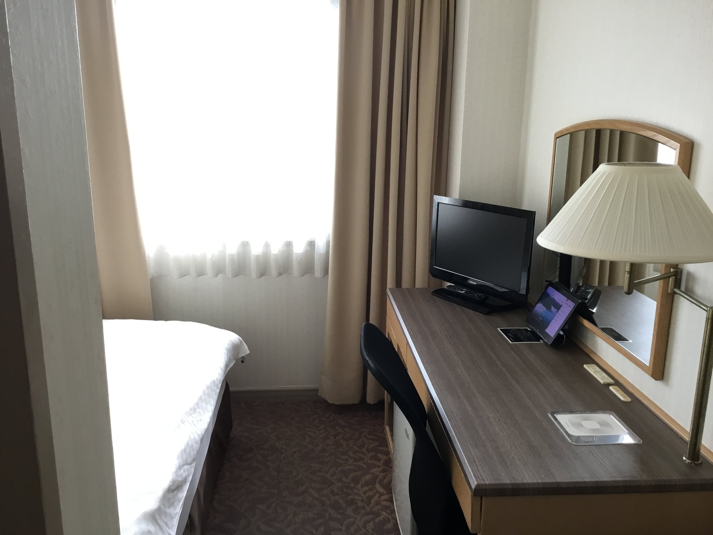 �V���O�����[���i�։����E�i�����j���������܂��B