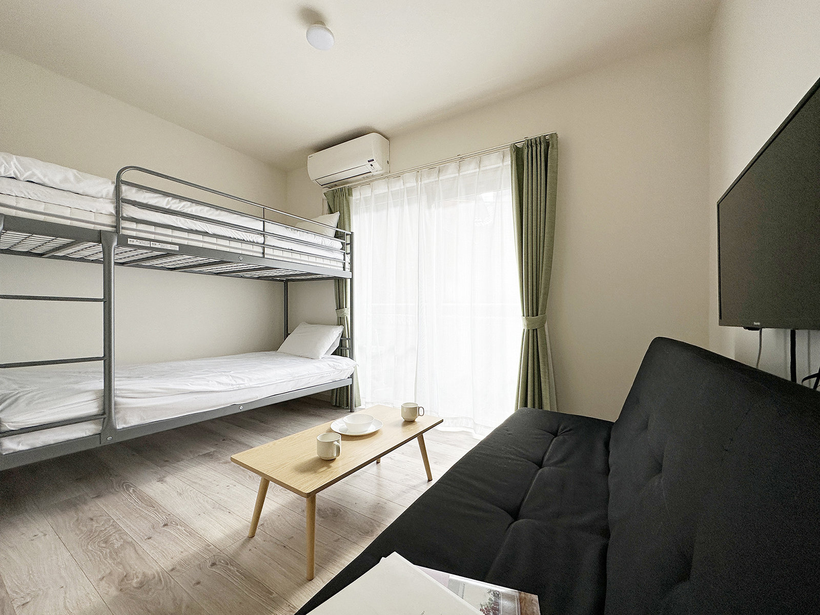 east bunkbed