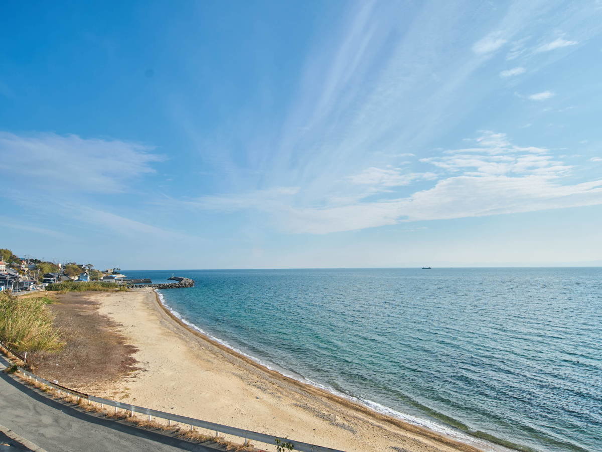 �W�H���̊C����]