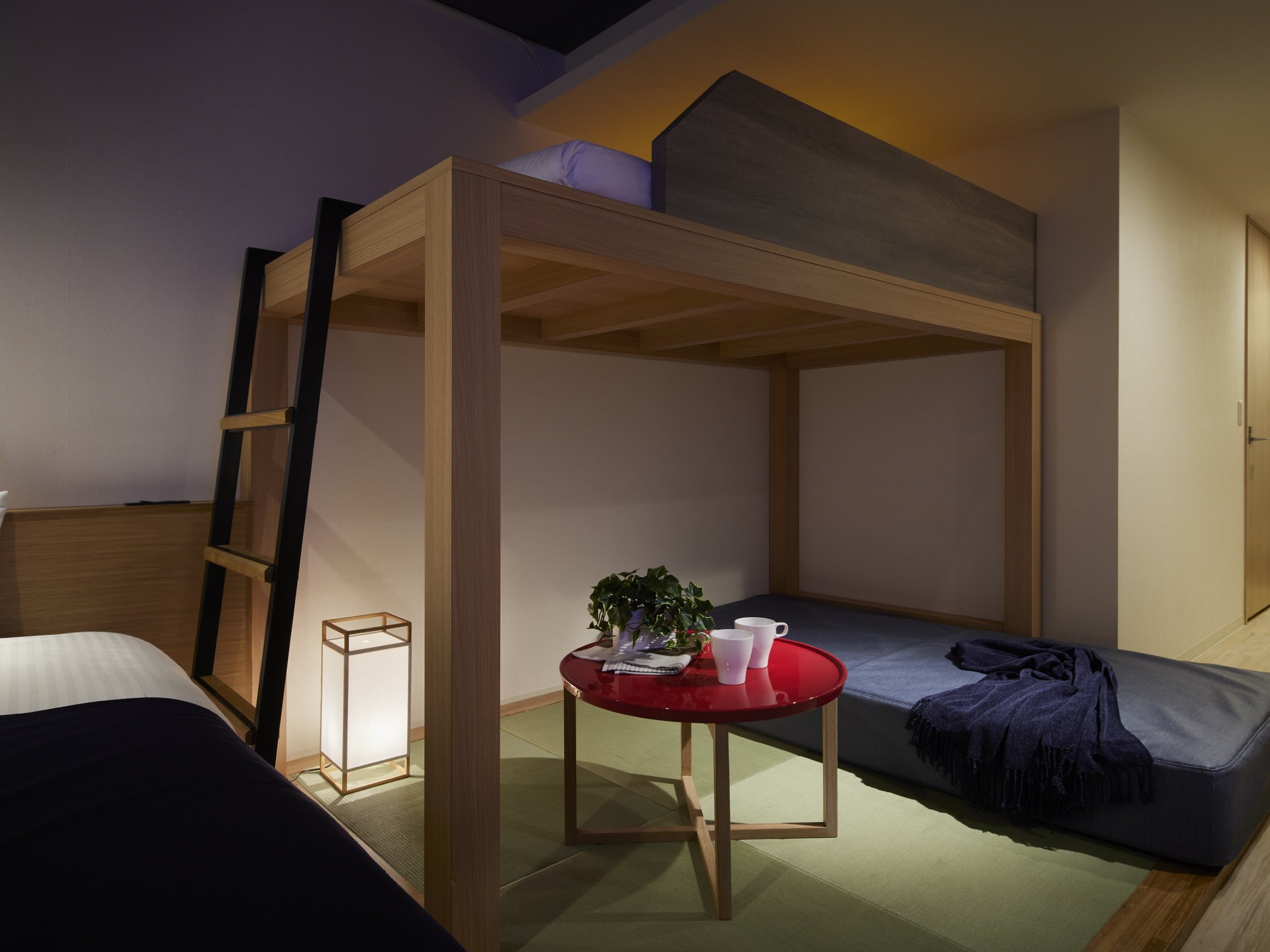 Theater Family Room �V�A�^�[�t�@�~���[���[��