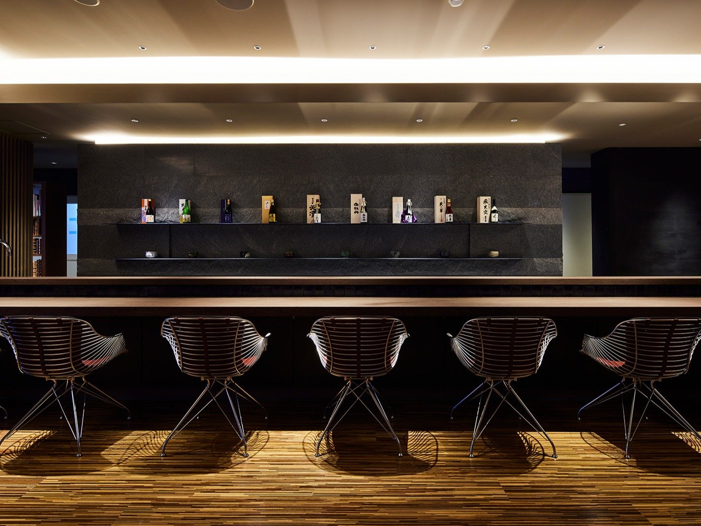 ���X�g�����{������