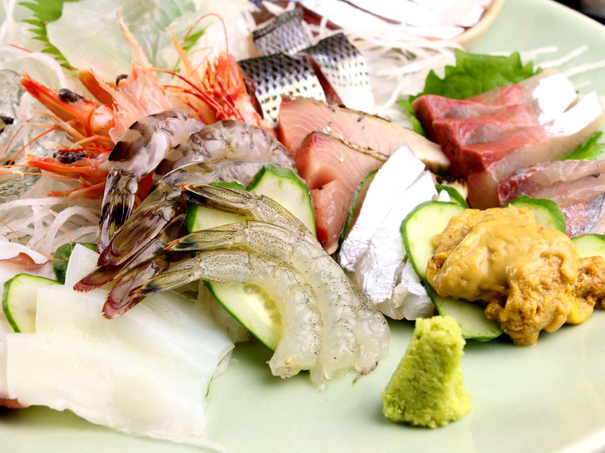 その時期に獲れる魚介類が味わえます♪