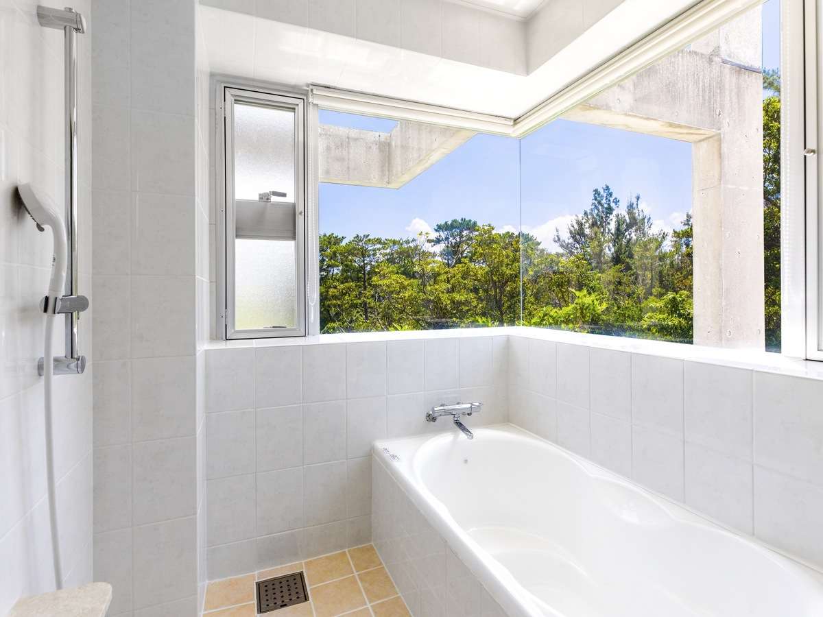 �o�X���[�����璭�߂�؁X�������c