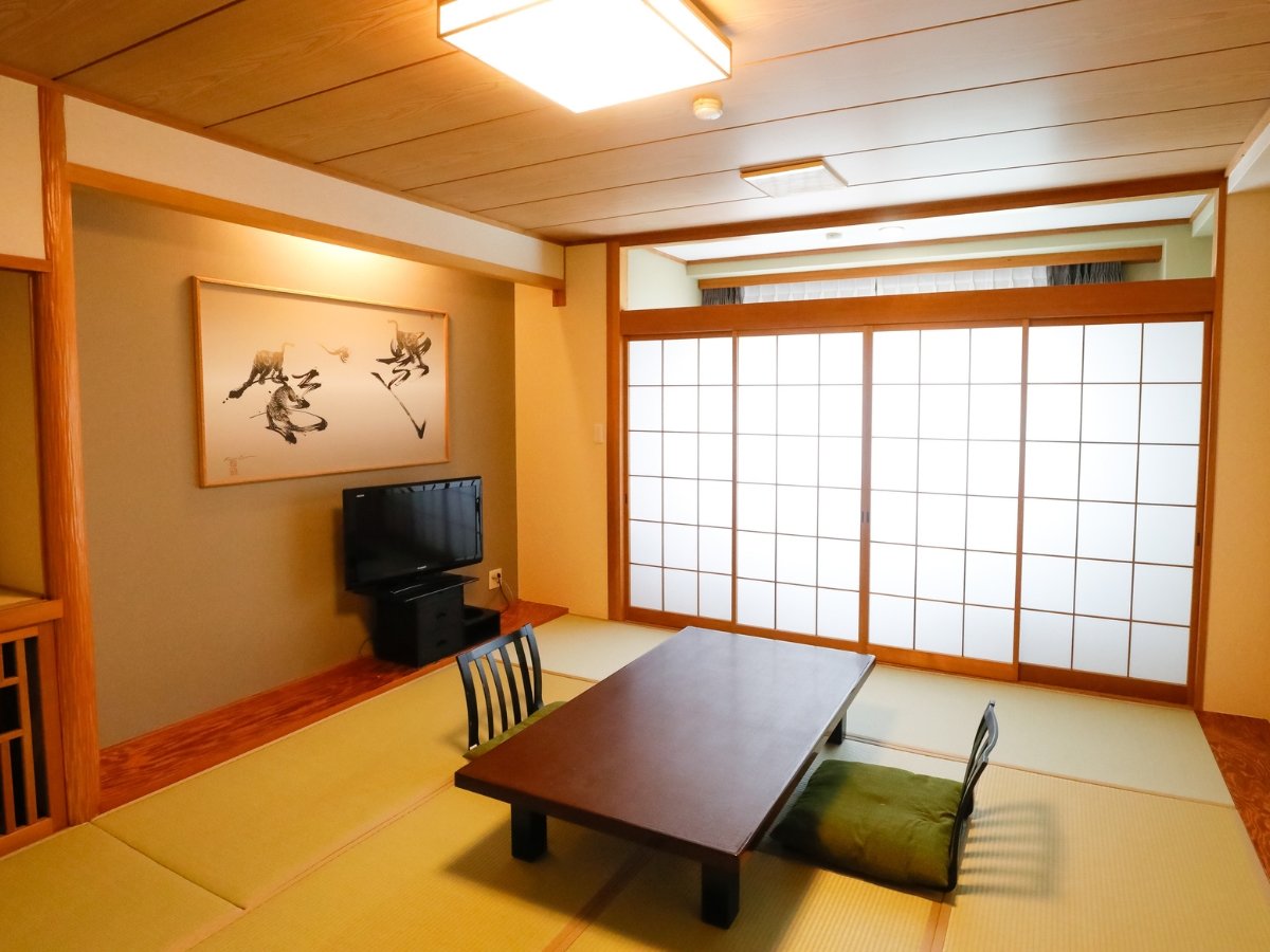 �a��10��^����WiFi�����B���j�b�g�o�X���g�C���t���B