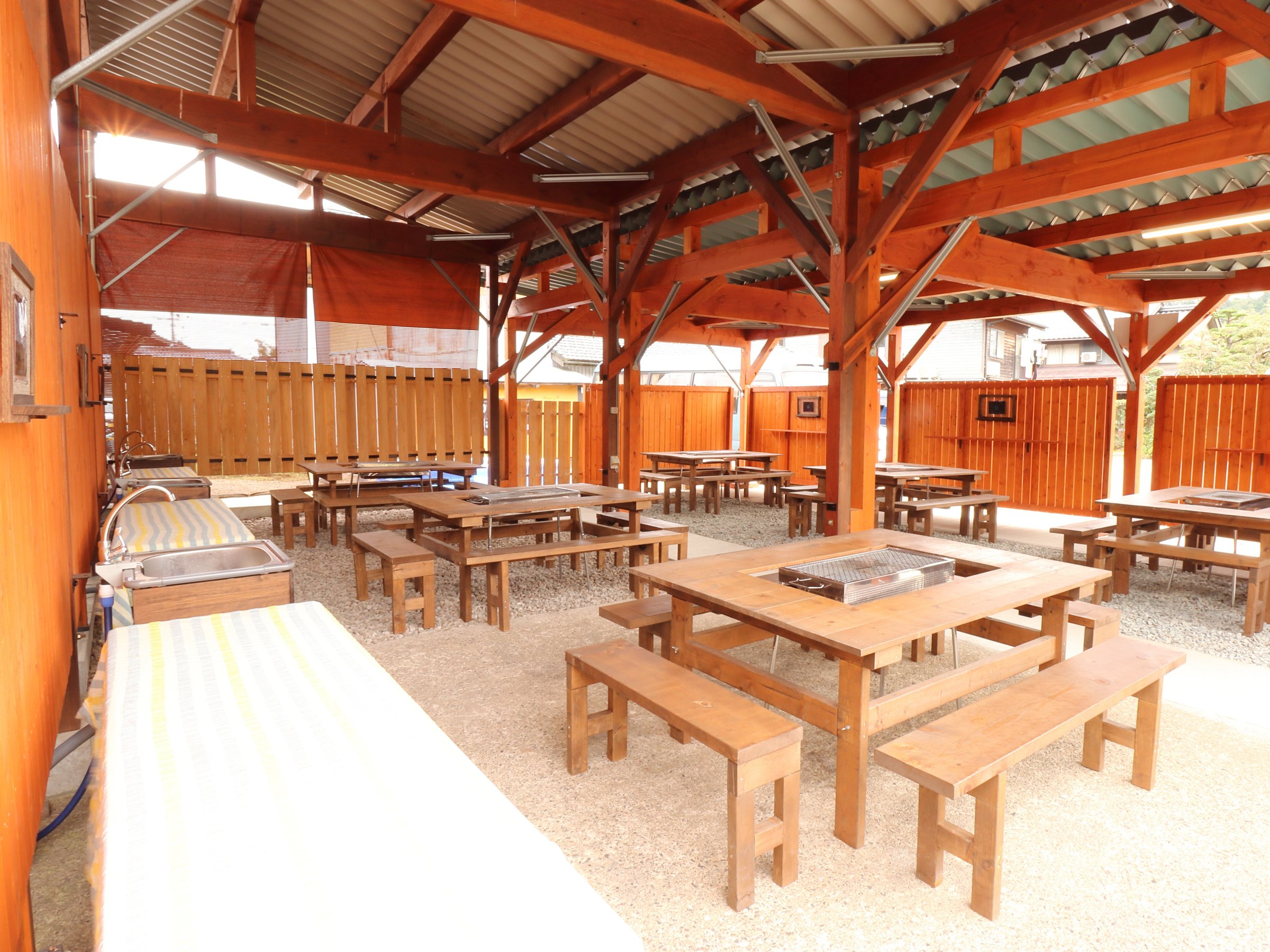 �����qBBQ�n�E�X