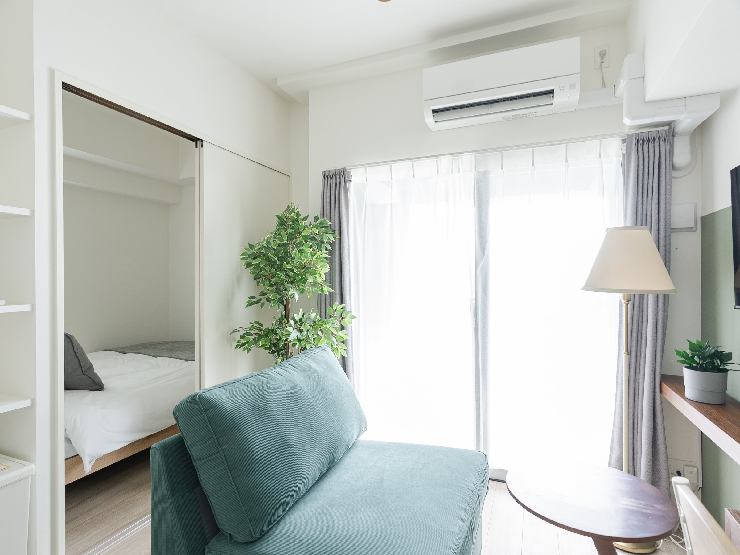 ���r���O���[��