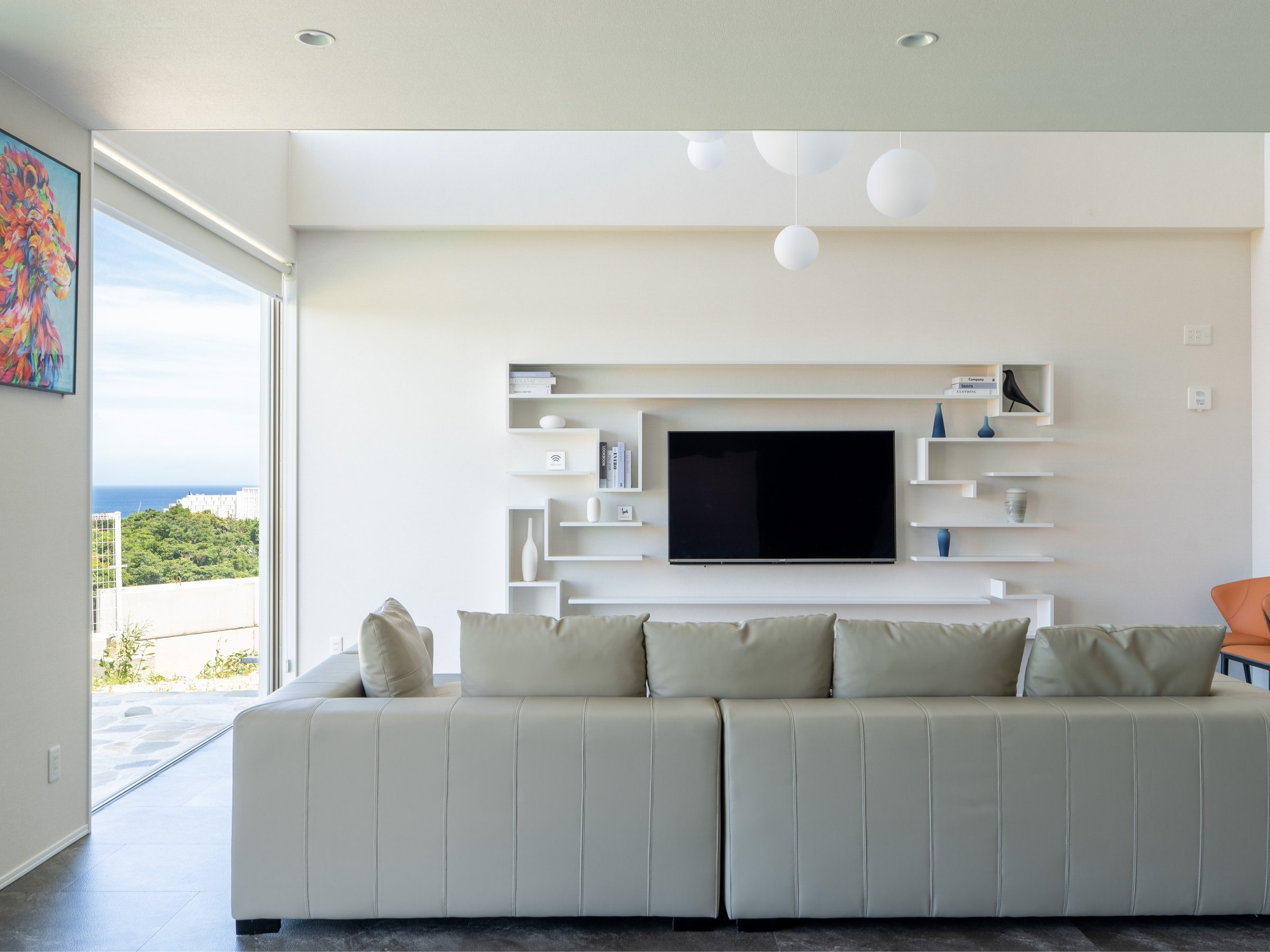 �yVilla C�z1F Living