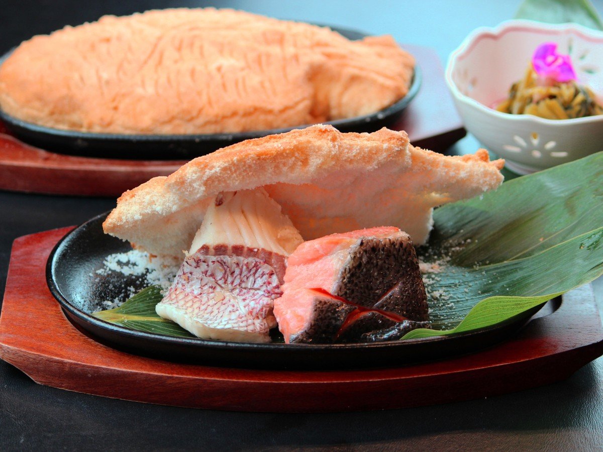 Ԃ̑ƃgEgT[ŒJɒAfނ̖G߂̈i