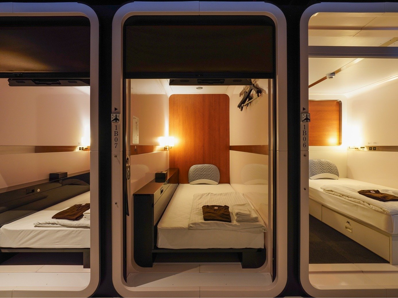 �q���L���r��