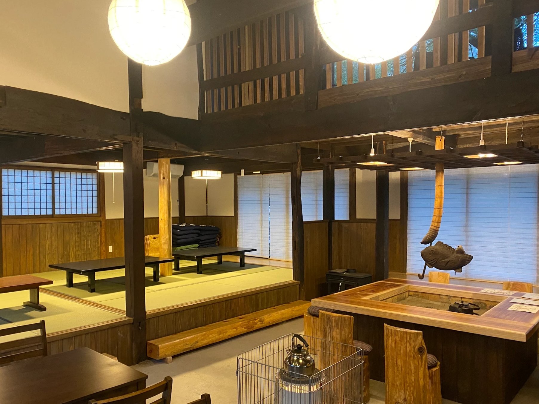 1�K�H�����ł��B��̂��났�X�y�[�X��e���r���������܂��B