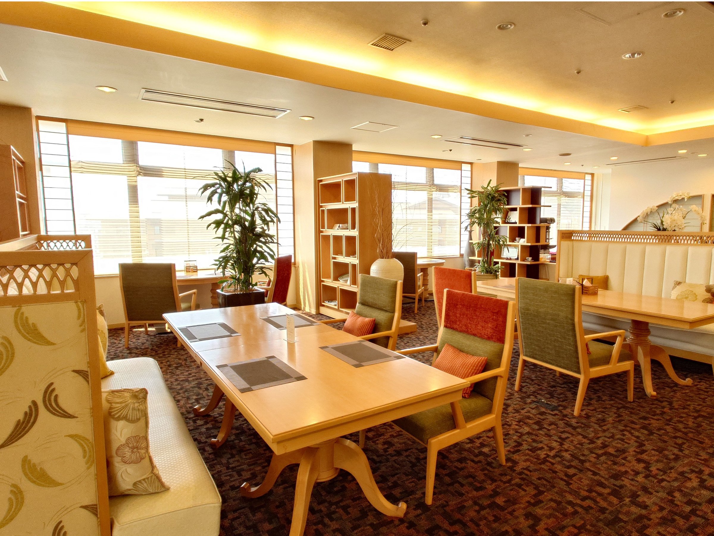 10Kɂ܂w~xB肵Ԃ߂܂B