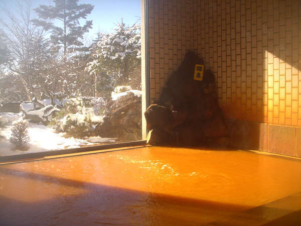 V牷uԎRv̂CcԊF̓]ޔ̐E