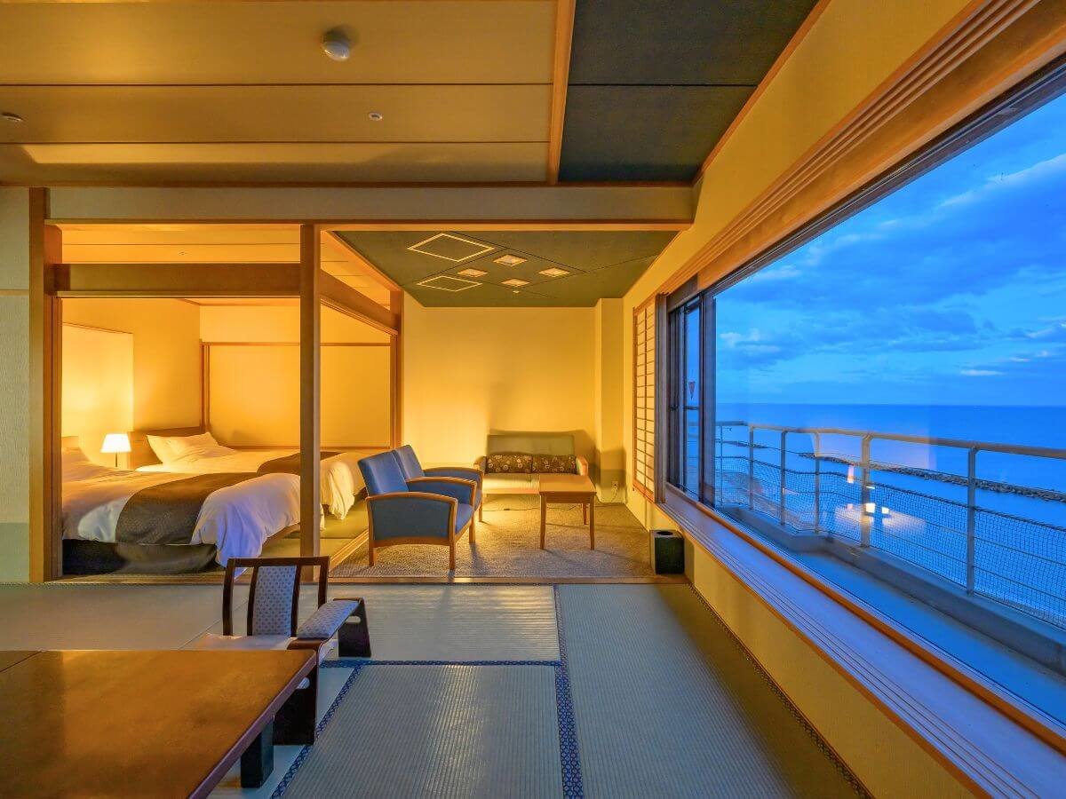 y敗وʋqpiaxbg[jz12̘aɃVOxbg2䂪tԂ̋q^Cv